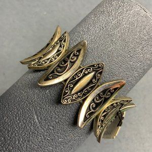 Casa Blanca Trading Co Bracelet Exotic Silver Black Curved Ellipse Scroll Retro